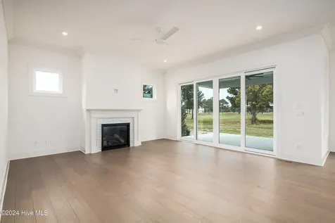 76 Pine Tree Point Snow Hill NC 28580