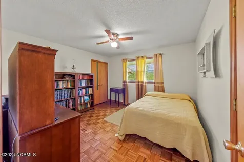 543 Cooper-leath Trail Oriental NC 28571