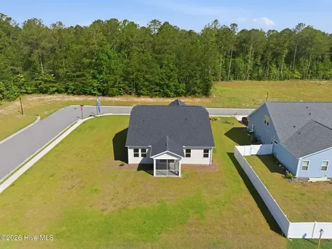 607 Ashvale Lane SE Bolivia NC 28422