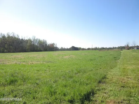 Lot 5 Nc 42 Highway Kenly NC 27542