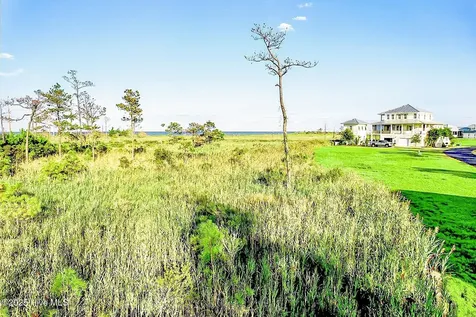 470 Ballast Point Oriental NC 28571