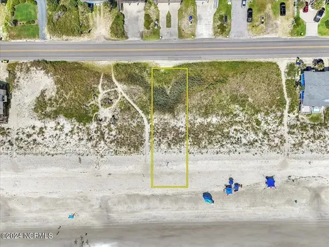 5517 E Beach Drive Oak Island NC 28465