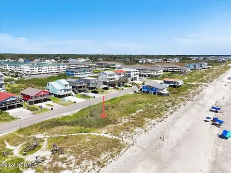5517 E Beach Drive Oak Island NC 28465