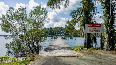 43D Eagles Nest Court Hertford NC 27944
