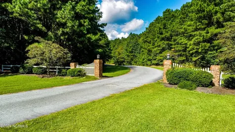 43D Eagles Nest Court Hertford NC 27944