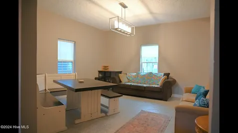 511 Blades Avenue New Bern NC 28560