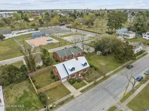 916 Bern Street New Bern NC 28560