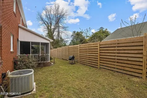 916 Bern Street New Bern NC 28560