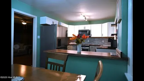916 Bern Street New Bern NC 28560