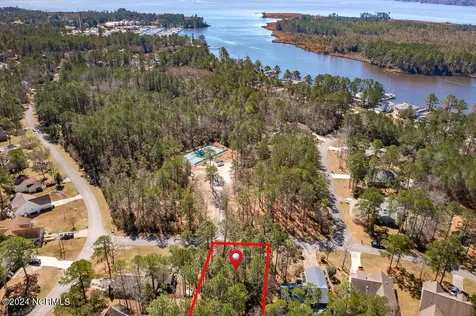 1216 Petite Terre Court New Bern NC 28560