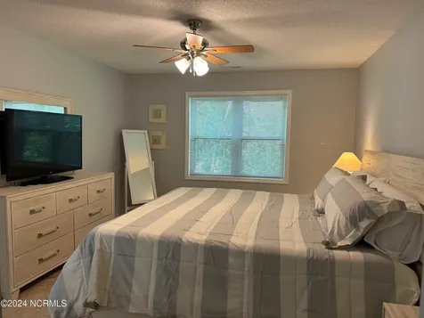 3030 Marsh Winds Circle Southport NC 28461