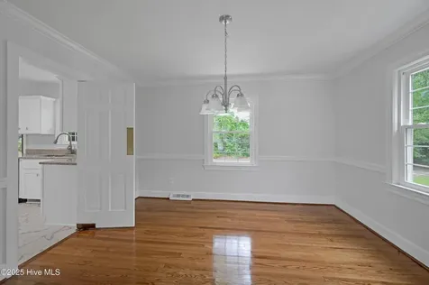 306 Granville Drive Greenville NC 27858