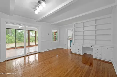 306 Granville Drive Greenville NC 27858