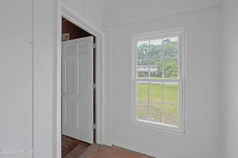 306 Granville Drive Greenville NC 27858