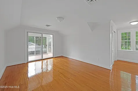 306 Granville Drive Greenville NC 27858