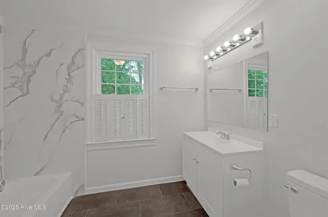 306 Granville Drive Greenville NC 27858