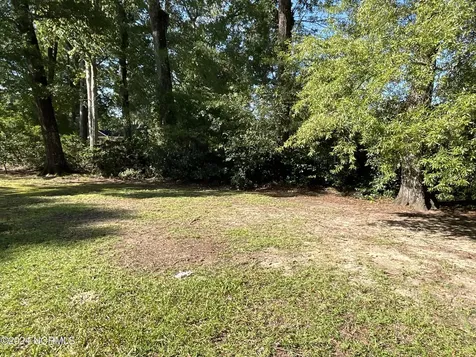 306 Granville Drive Greenville NC 27858
