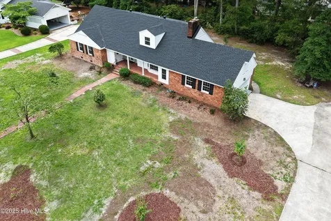 306 Granville Drive Greenville NC 27858