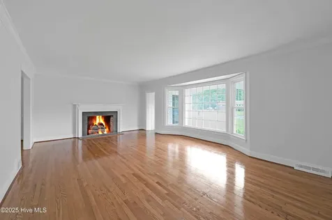 306 Granville Drive Greenville NC 27858