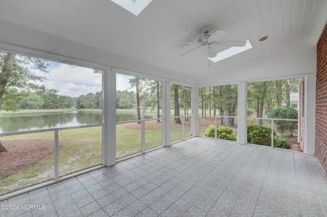 140 River Woods Drive Wallace NC 28466