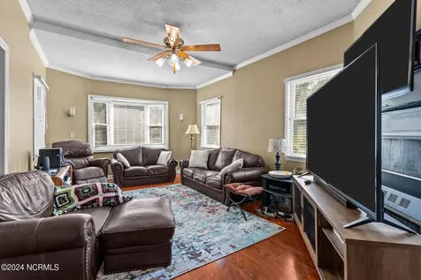 521 Airlie Road Wilmington NC 28403