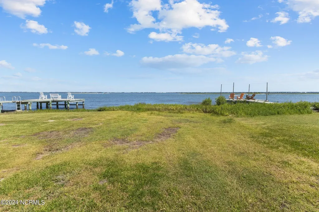 123 Hollings Court Newport NC 28570