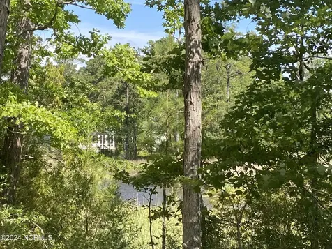 281 Winding Creek Drive Oriental NC 28571