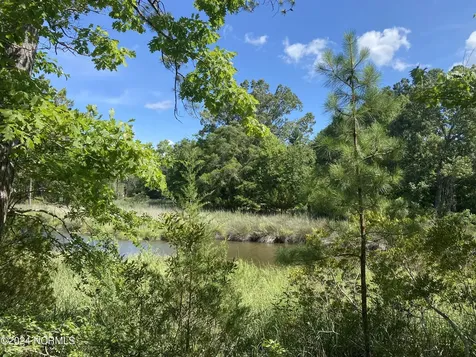 281 Winding Creek Drive Oriental NC 28571