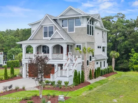 2836 Harborside Way Southport NC 28461