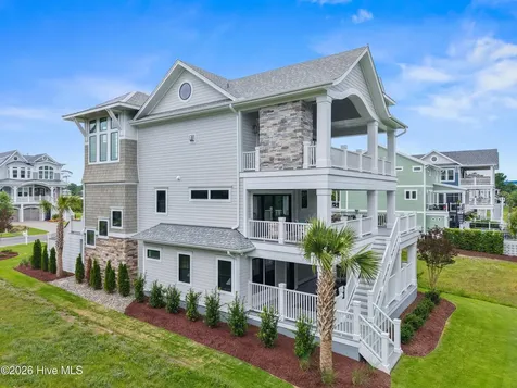 2836 Harborside Way Southport NC 28461
