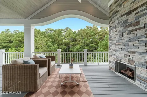 2836 Harborside Way Southport NC 28461