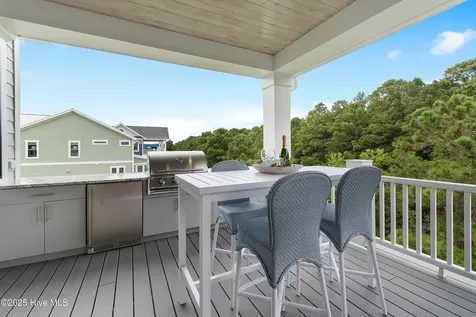 2836 Harborside Way Southport NC 28461