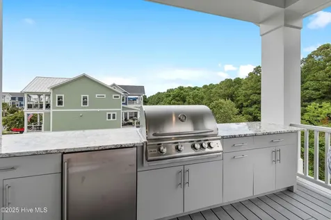 2836 Harborside Way Southport NC 28461