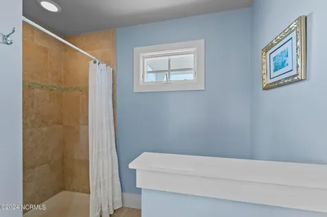 511 Neuse Village Road Arapahoe NC 28510