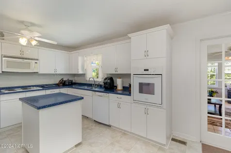 75 Lisbon Bridge Road Garland NC 28441