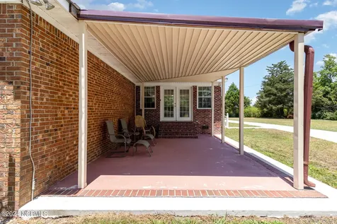 75 Lisbon Bridge Road Garland NC 28441