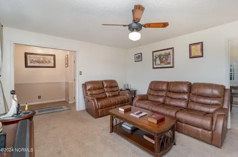 75 Lisbon Bridge Road Garland NC 28441