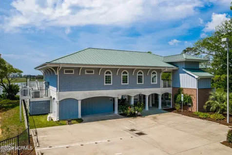 2252 Dolphin Shores Drive SW Supply NC 28462