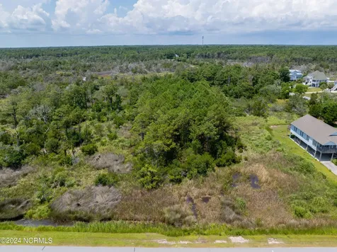208 Waterway Drive Sneads Ferry NC 28460