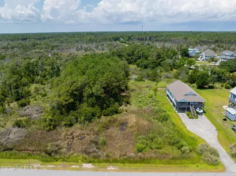 208 Waterway Drive Sneads Ferry NC 28460