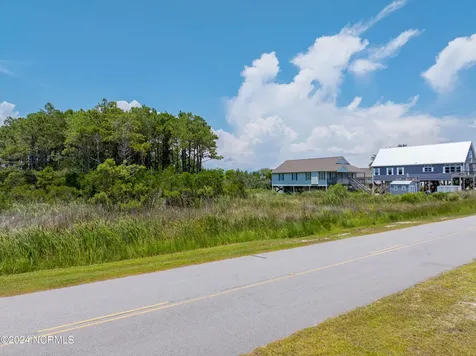 210 Waterway Drive Sneads Ferry NC 28460