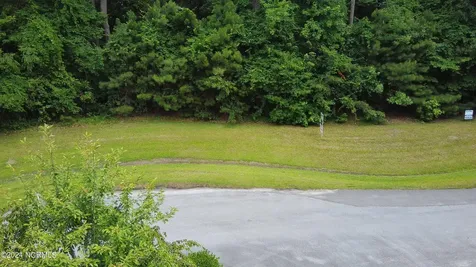 494 Winfield Lane Pinetown NC 27865