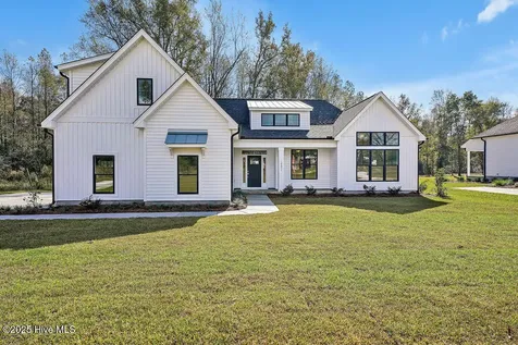 10891 Ashton Road Burgaw NC 28425