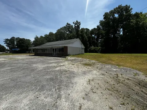 605 S Main Street Winton NC 27986