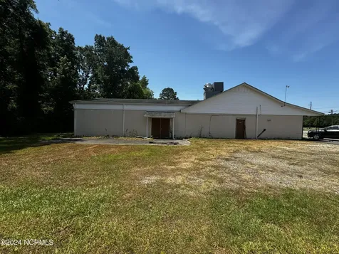 605 S Main Street Winton NC 27986
