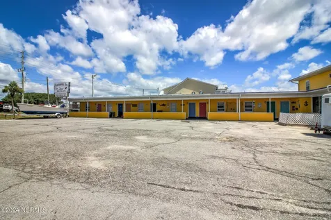 200 Atlantic Beach Causeway Atlantic Beach NC 28512