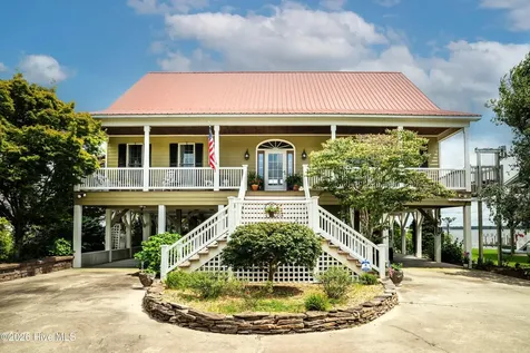 446 Batchelor Bay Drive Windsor NC 27983