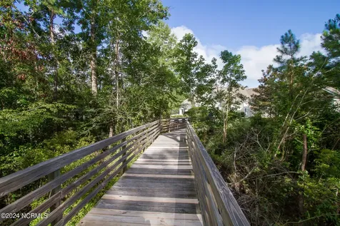 806 Cedarhurst Drive SE Bolivia NC 28422