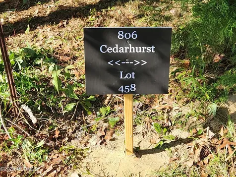 806 Cedarhurst Drive SE Bolivia NC 28422