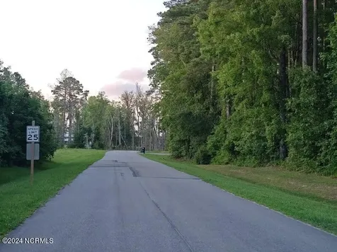 33 Mixon Creek Drive Bath NC 27808